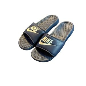 NIKE Men Slides